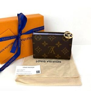 Louis Vuitton Lisa Monogram Wallet